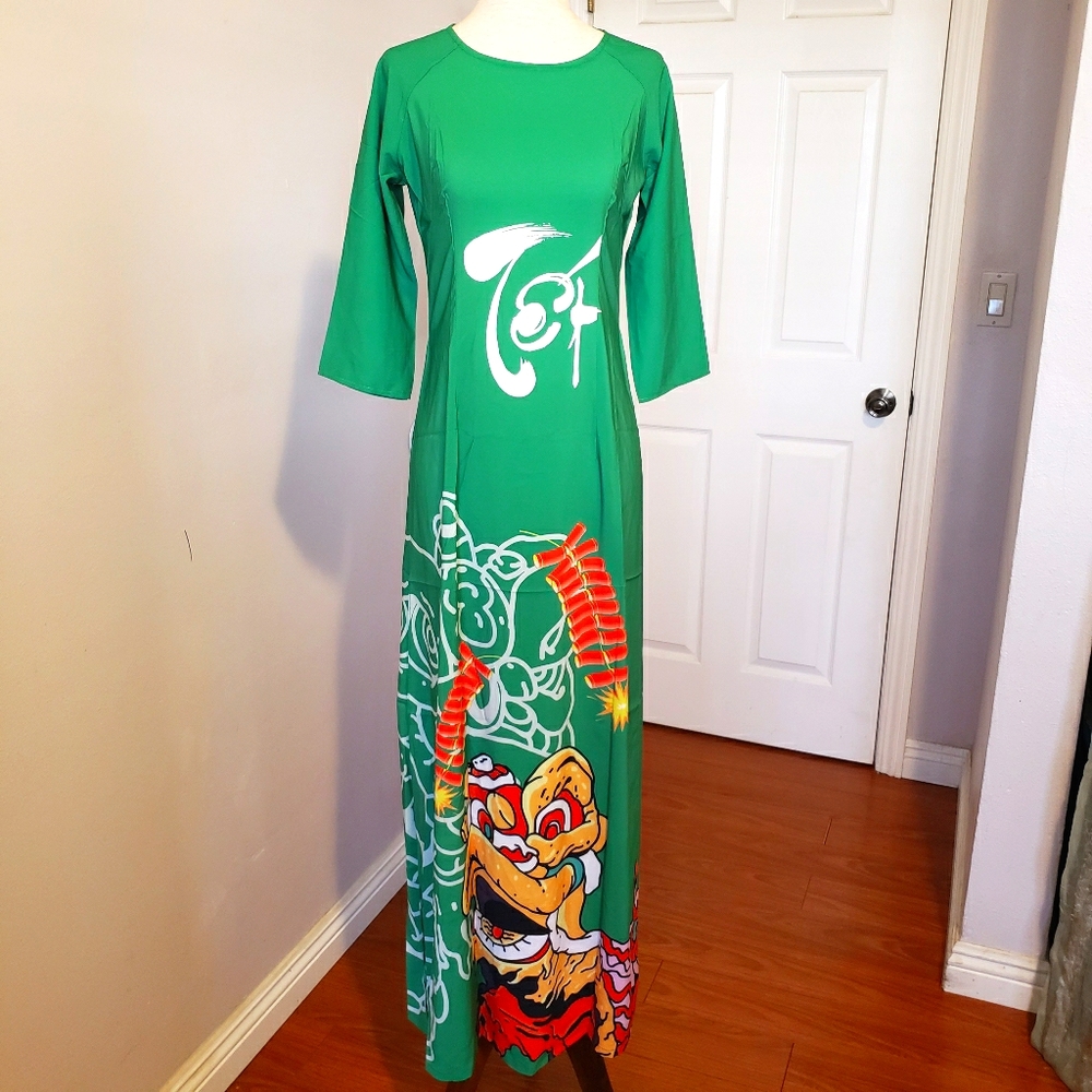 Ao dai Tet
